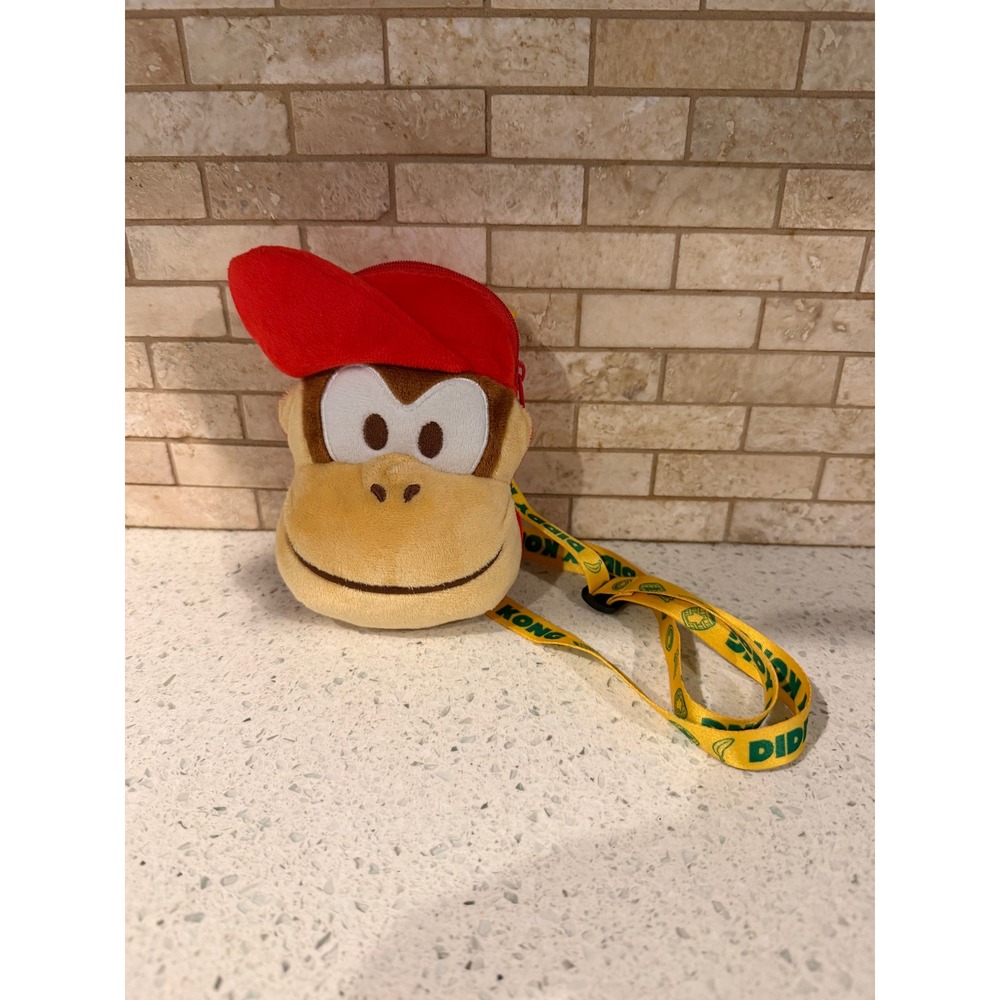 SUPER NINTENDO WORLD Diddy Kong Pass Holder Mini Shoulder Bag